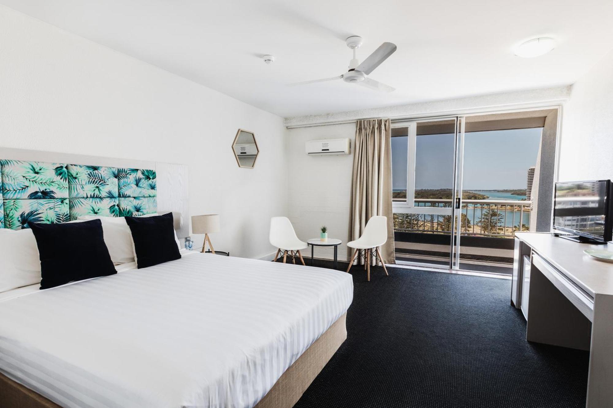 Greenmount Beach House Gold Coast Exterior photo